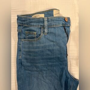 Universal thread high rise skinny jean